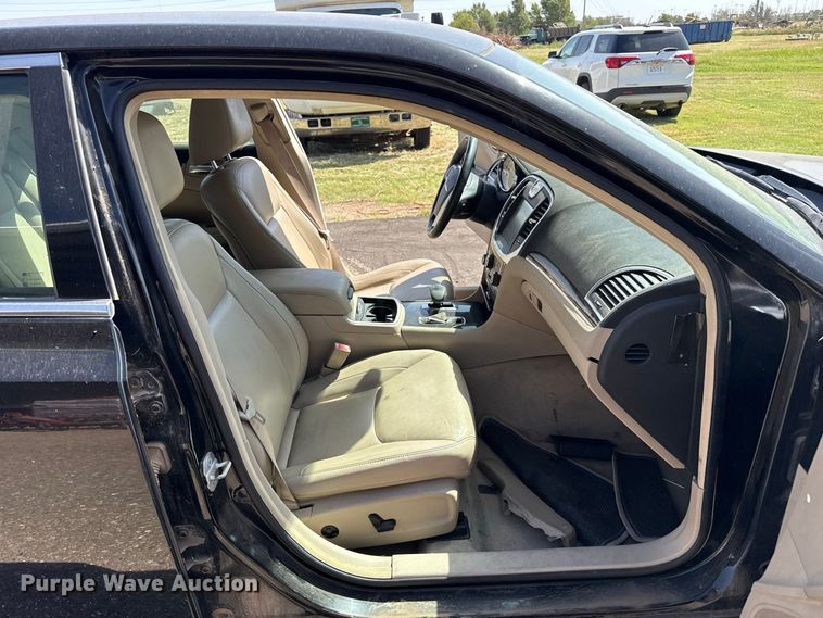 image for item EW4338 2012 Chrysler 300 