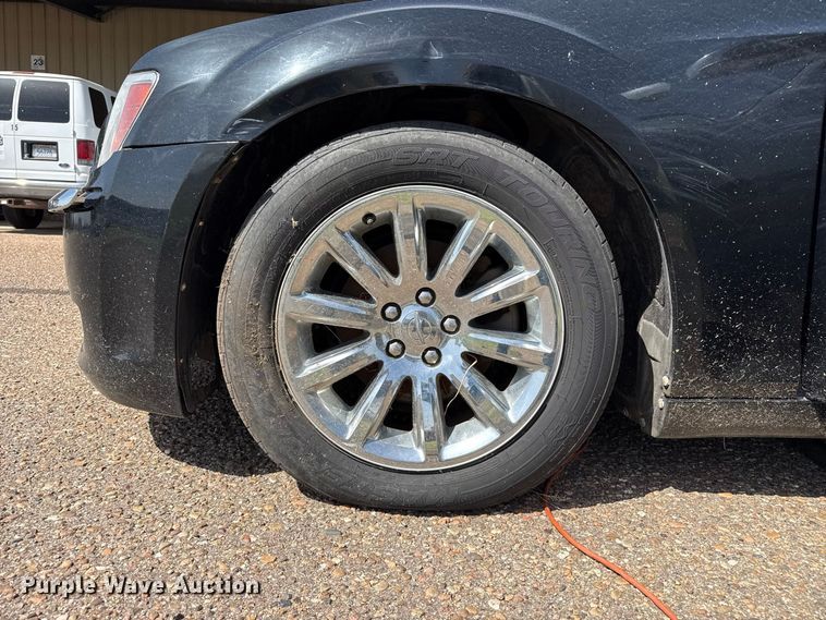 image for item EW4338 2012 Chrysler 300 