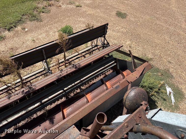 image for item EW4341 Gleaner Baldwin combine