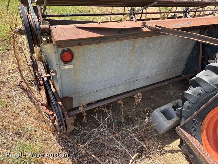 image for item EW4341 Gleaner Baldwin combine