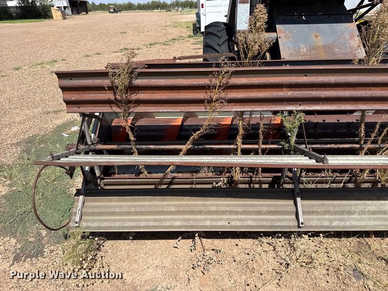 image for item EW4341 Gleaner Baldwin combine