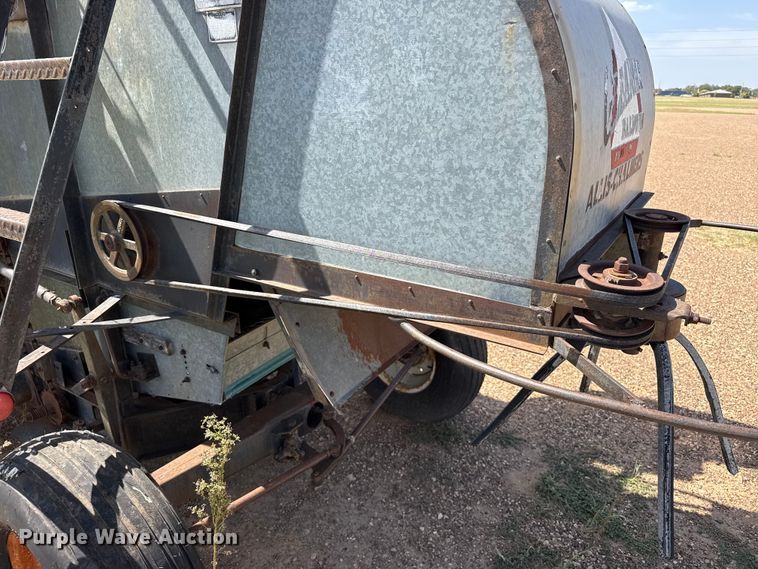 image for item EW4341 Gleaner Baldwin combine