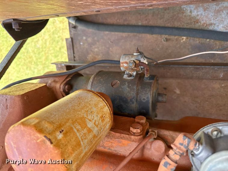 image for item EW4341 Gleaner Baldwin combine