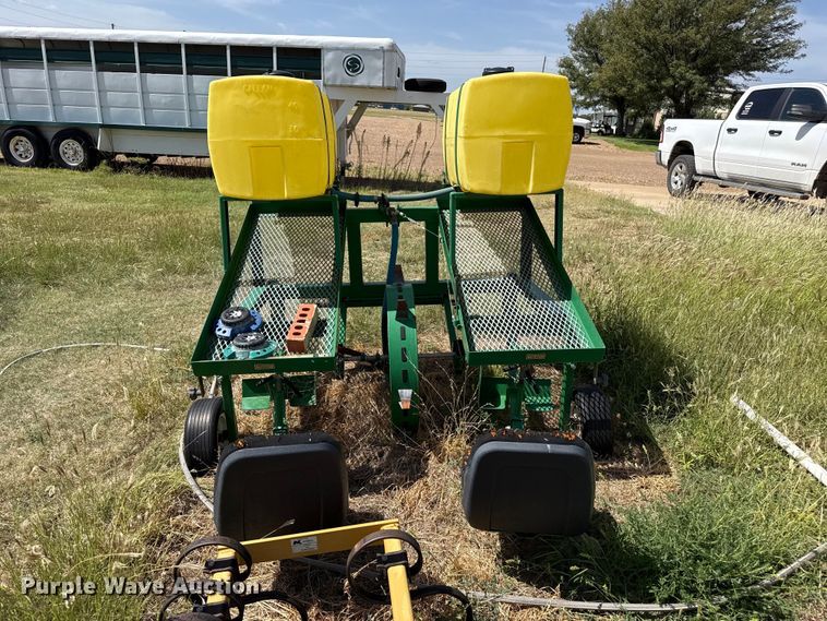 image for item EW4342 Rain-Flo 1200 vegetable transplanter