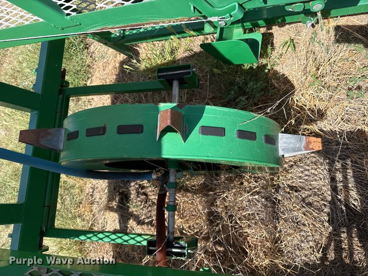 image for item EW4342 Rain-Flo 1200 vegetable transplanter