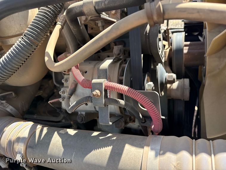 image for item EW4348 2005 Freightliner Century Class semi truck