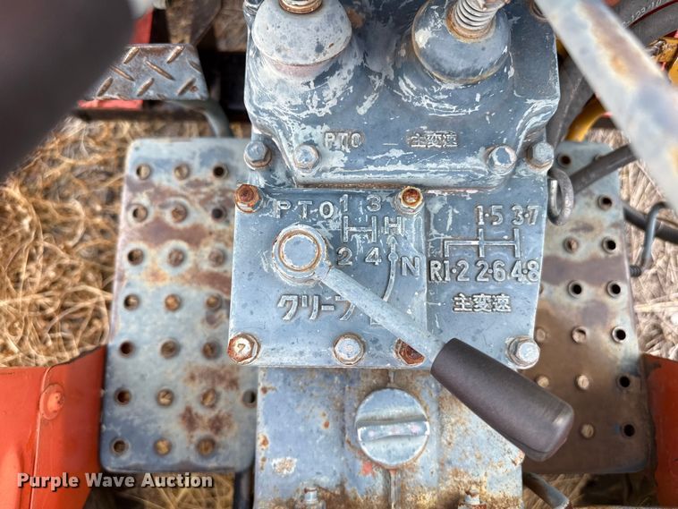 image for item EW4354 Kubota L1801DT tractor