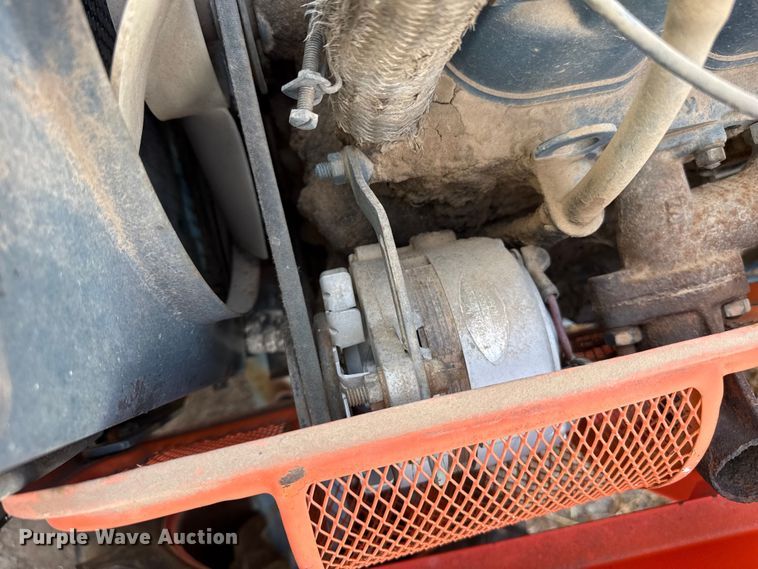 image for item EW4354 Kubota L1801DT tractor