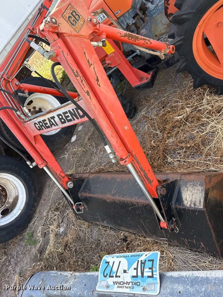 image for item EW4354 Kubota L1801DT tractor