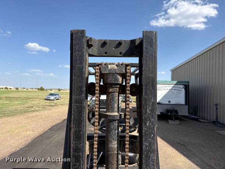 image for item EW4355 Clark C500-30 forklift