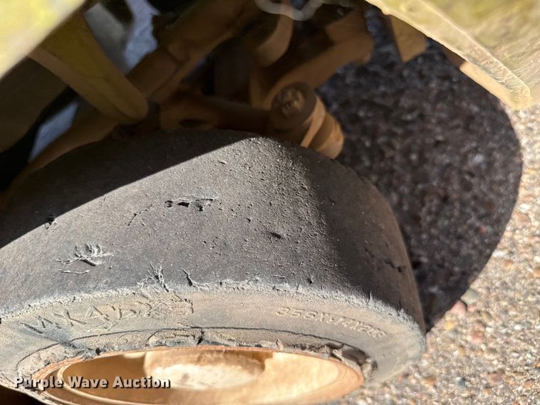 image for item EW4355 Clark C500-30 forklift
