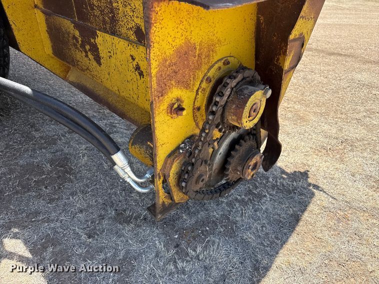 image for item EW4587 Etnyre chip spreader