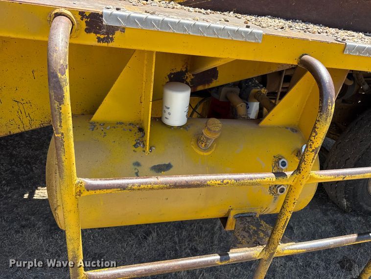image for item EW4587 Etnyre chip spreader