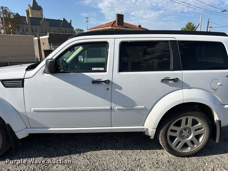 image for item EW5069 2011 Dodge Nitro SUV