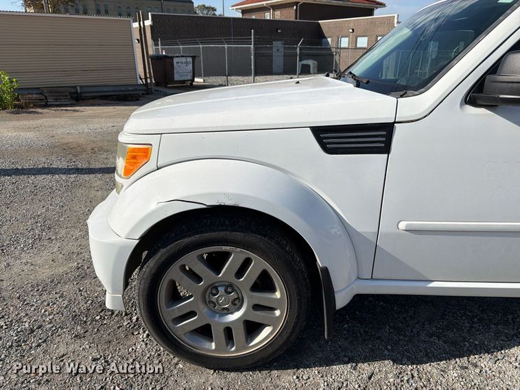 image for item EW5069 2011 Dodge Nitro SUV