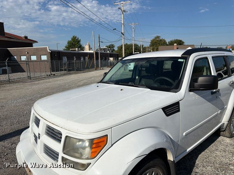 image for item EW5069 2011 Dodge Nitro SUV