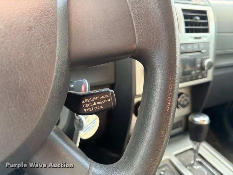 image for item EW5069 2011 Dodge Nitro SUV