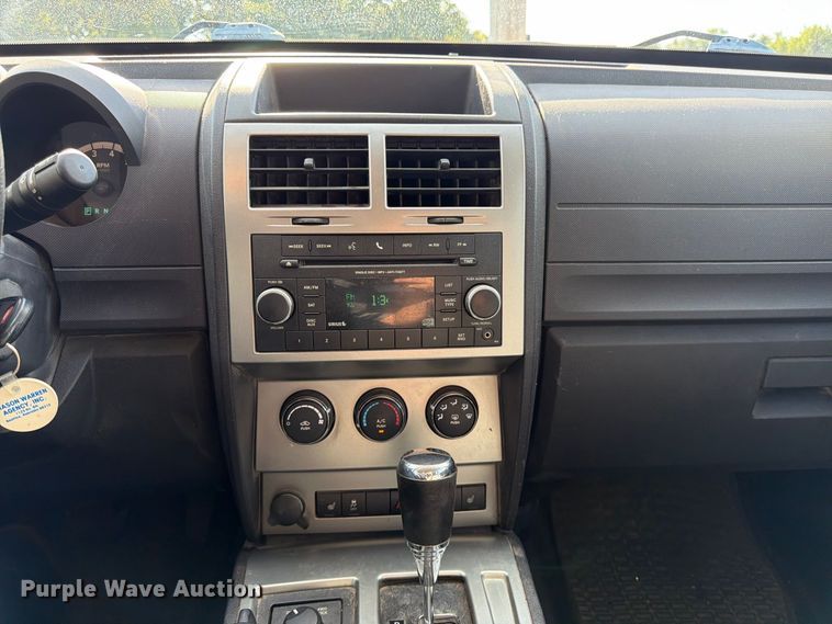 image for item EW5069 2011 Dodge Nitro SUV