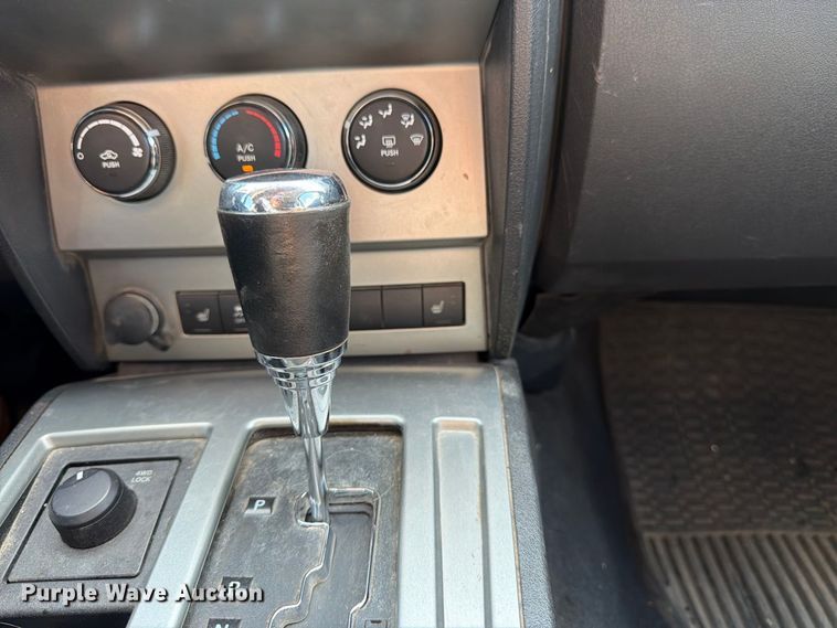 image for item EW5069 2011 Dodge Nitro SUV