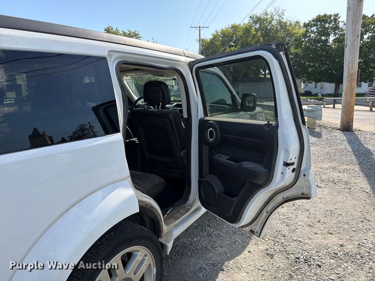 image for item EW5069 2011 Dodge Nitro SUV