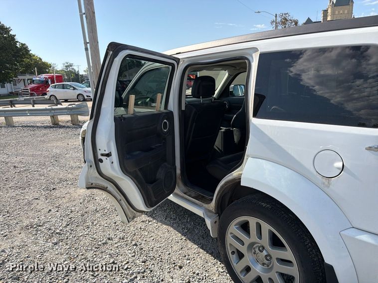 image for item EW5069 2011 Dodge Nitro SUV