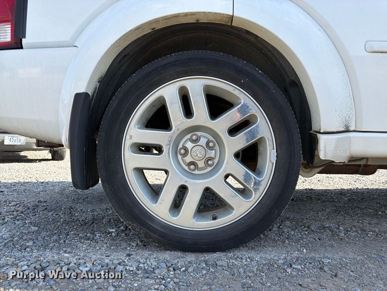 image for item EW5069 2011 Dodge Nitro SUV