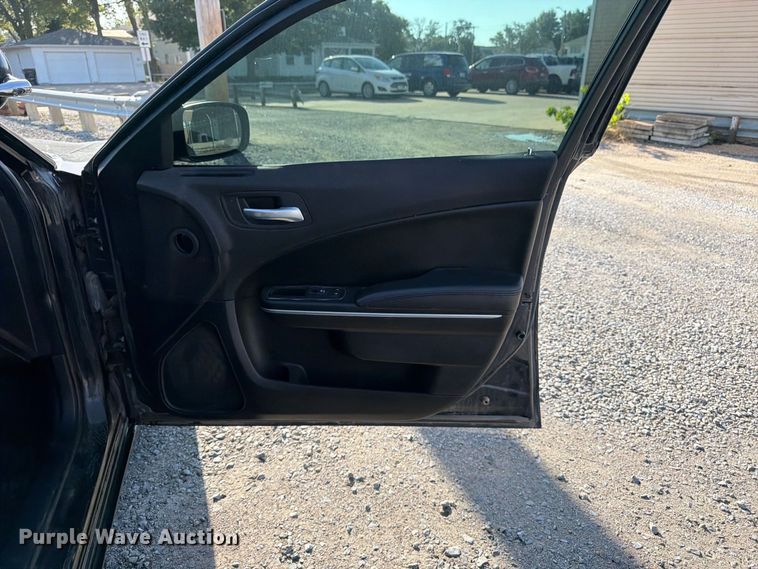 image for item EW5070 2017 Dodge Charger Police 