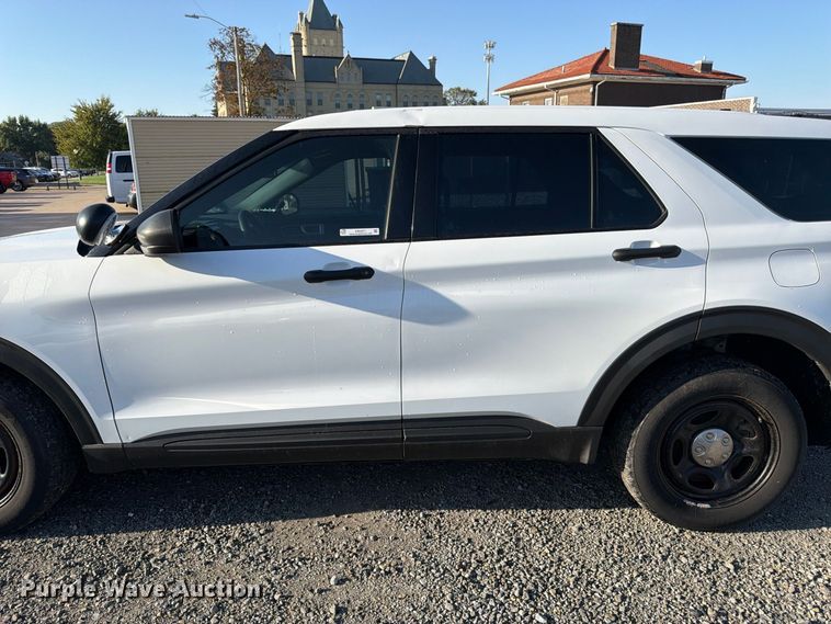 image for item EW5071 2020 Ford Explorer Police Interceptor SUV