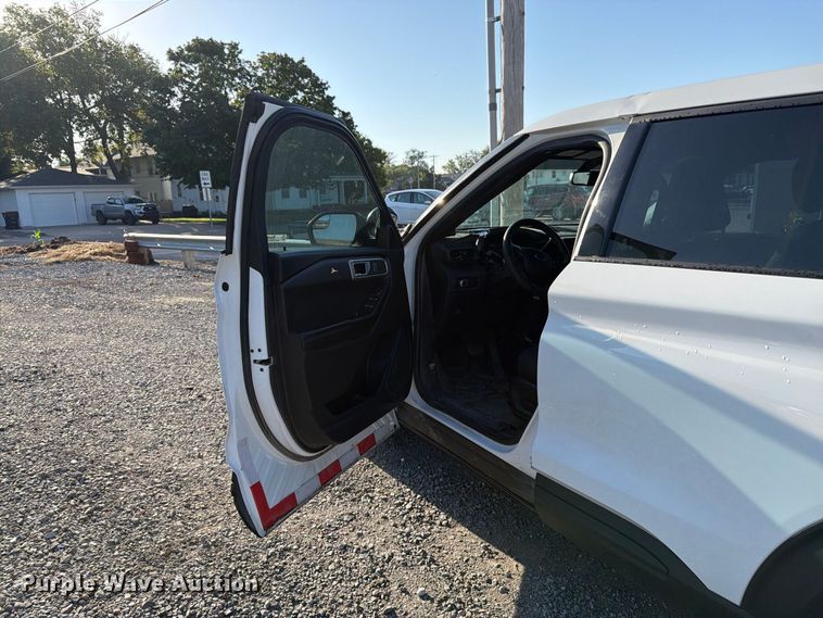 image for item EW5071 2020 Ford Explorer Police Interceptor SUV