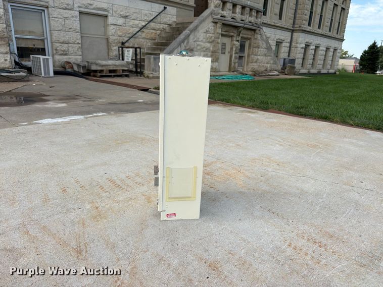 image for item EW5073 Feminine product dispensers