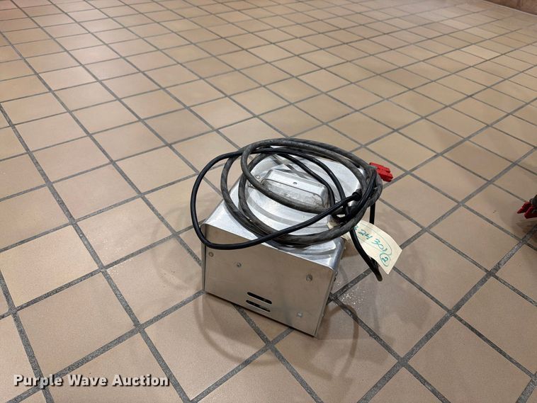 image for item EW5074 Windsor Saber floor scrubber