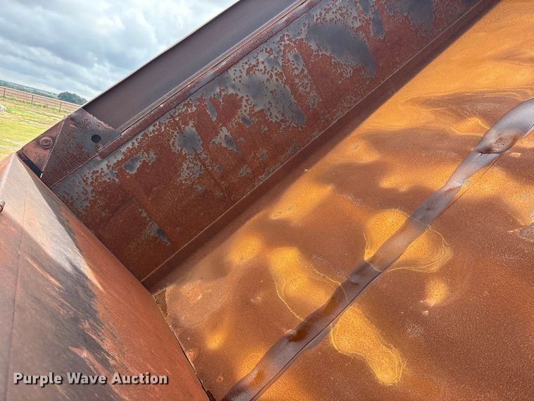 image for item EX0041 1993 International 9300 dump truck