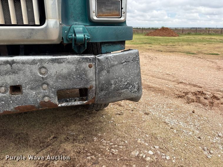 image for item EX0041 1993 International 9300 dump truck