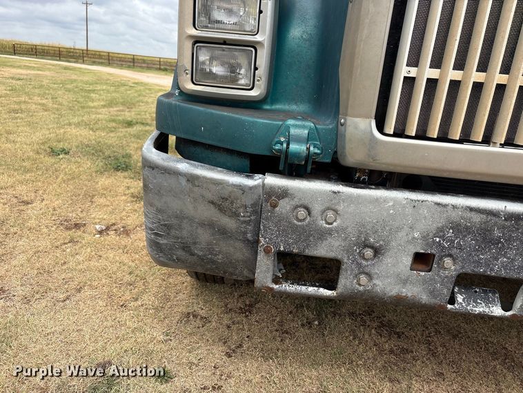image for item EX0041 1993 International 9300 dump truck