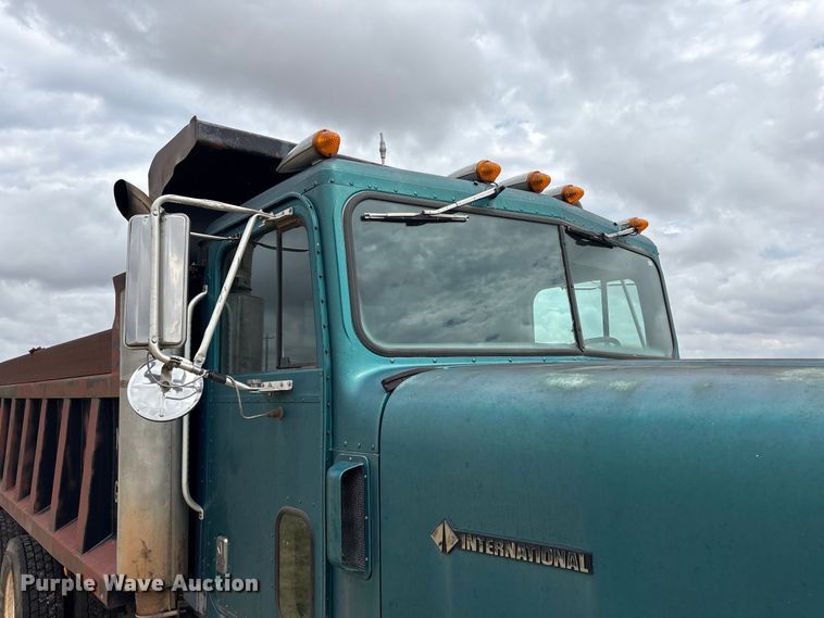 image for item EX0041 1993 International 9300 dump truck