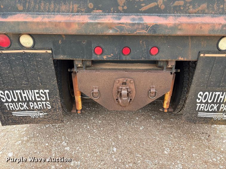 image for item EX0041 1993 International 9300 dump truck