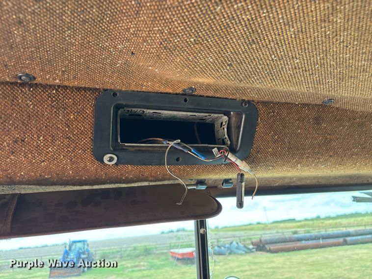 image for item EX0041 1993 International 9300 dump truck