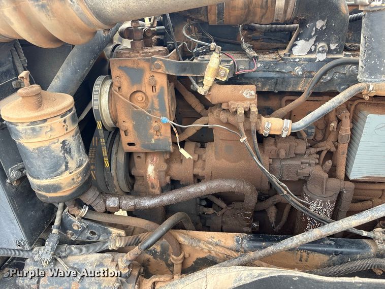image for item EX0041 1993 International 9300 dump truck