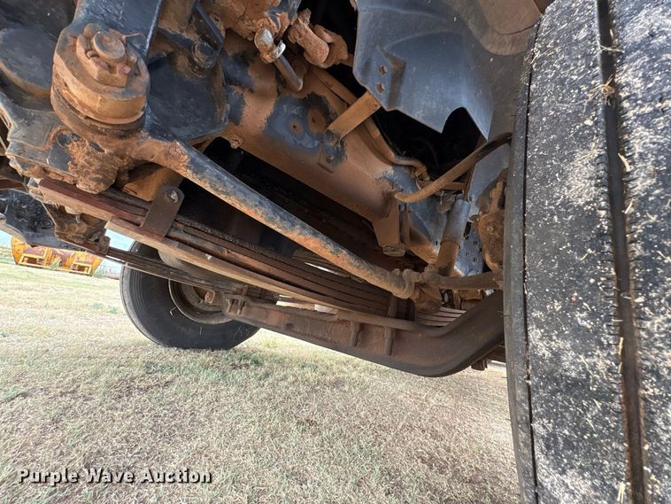 image for item EX0041 1993 International 9300 dump truck