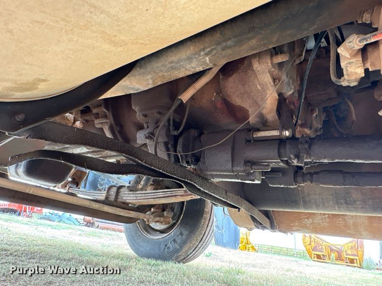 image for item EX0041 1993 International 9300 dump truck