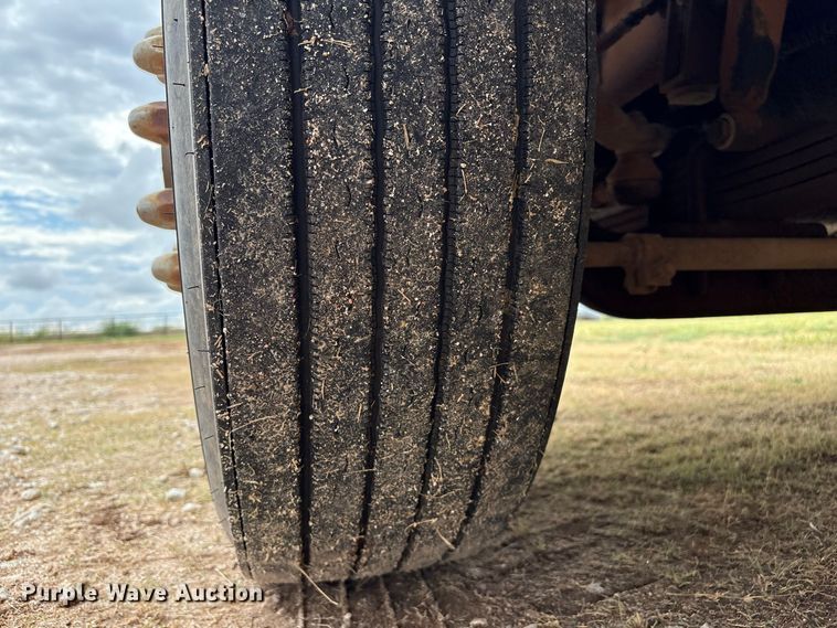 image for item EX0041 1993 International 9300 dump truck
