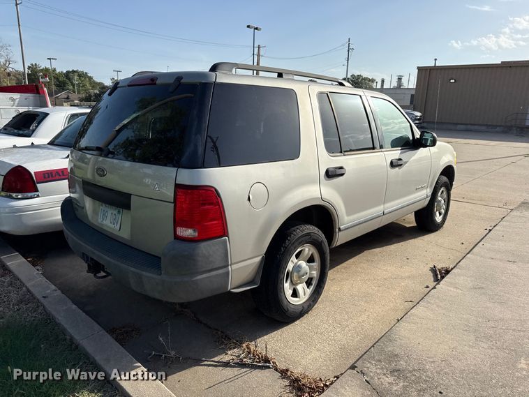 image for item EX2219 2004 Ford Explorer SUV