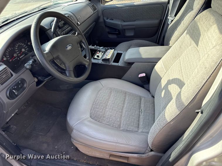 image for item EX2219 2004 Ford Explorer SUV
