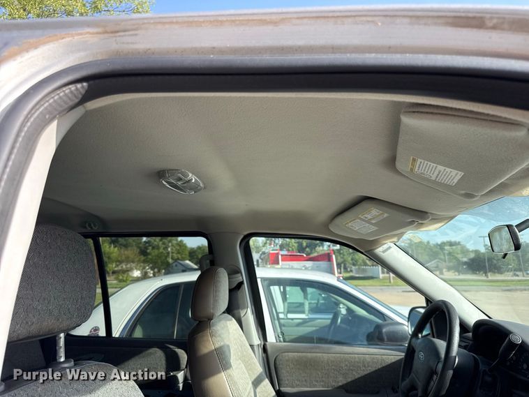 image for item EX2219 2004 Ford Explorer SUV