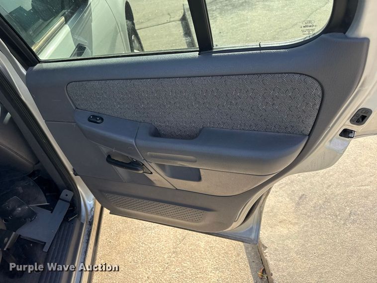image for item EX2219 2004 Ford Explorer SUV