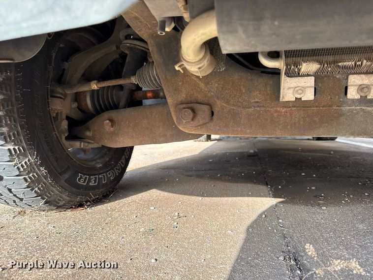 image for item EX2219 2004 Ford Explorer SUV