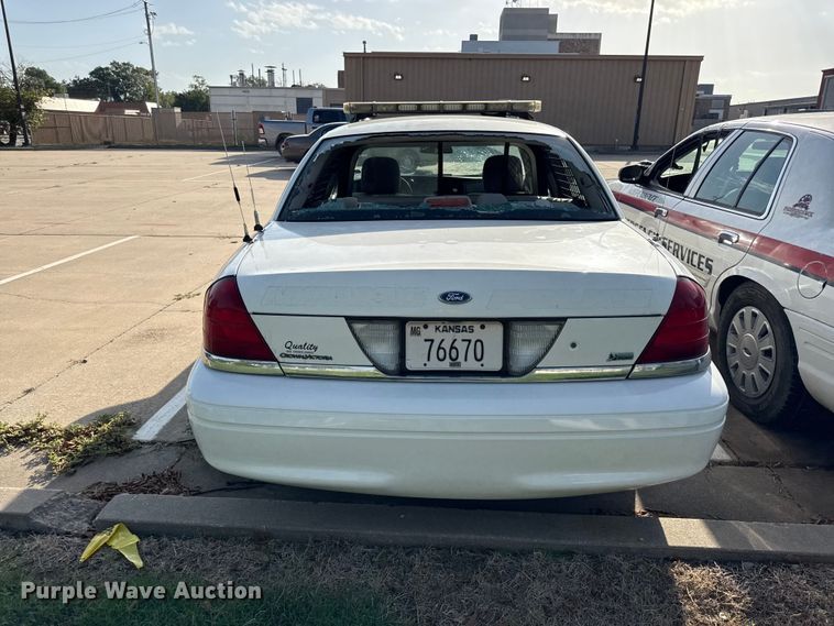 image for item EX2220 2010 Ford Crown Victoria Police Interceptor 