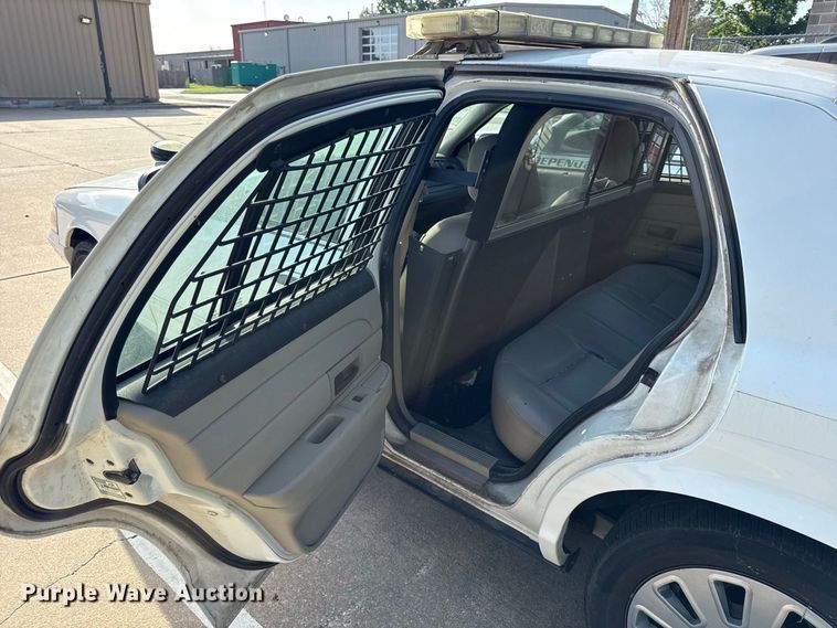 image for item EX2220 2010 Ford Crown Victoria Police Interceptor 