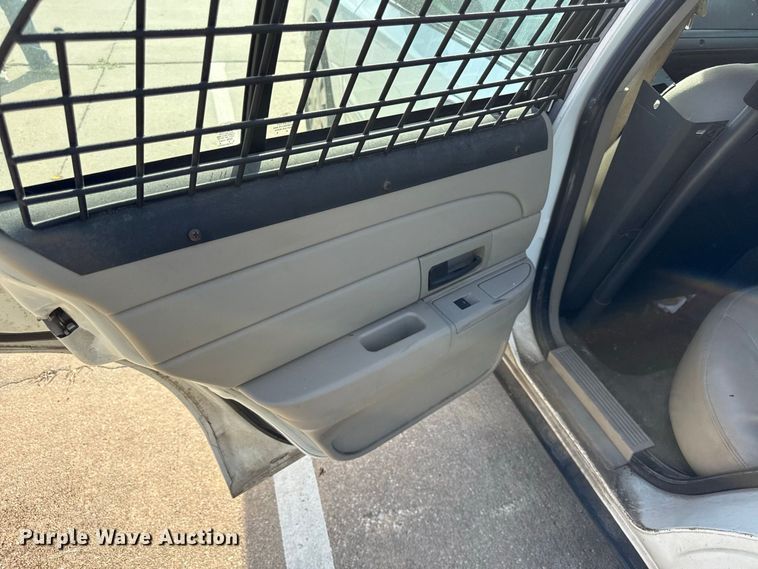 image for item EX2220 2010 Ford Crown Victoria Police Interceptor 