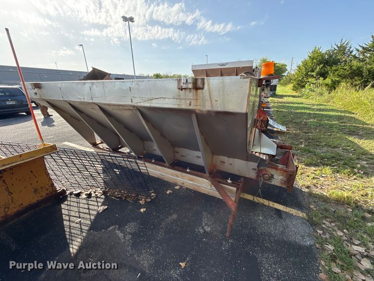 image for item EX2221 (2) spreaders